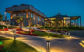 Menalo Hotel Premium Istanbul Airport